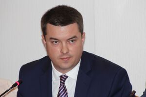 Поночовный: Для меня было странным, когда многие критически высказывались по поводу того, "для чего у преступников брать интервью?"