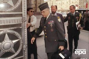 Дейтон був, зокрема, аташе з питань оборони посольства США в Росії