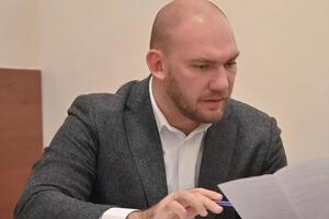 Олексій Леонов: Вимагаю у Дмитра Разумкова виконати свої прямі обов'язки – поставити на порядок денний питання, відповіді на яке роками чекають одесити