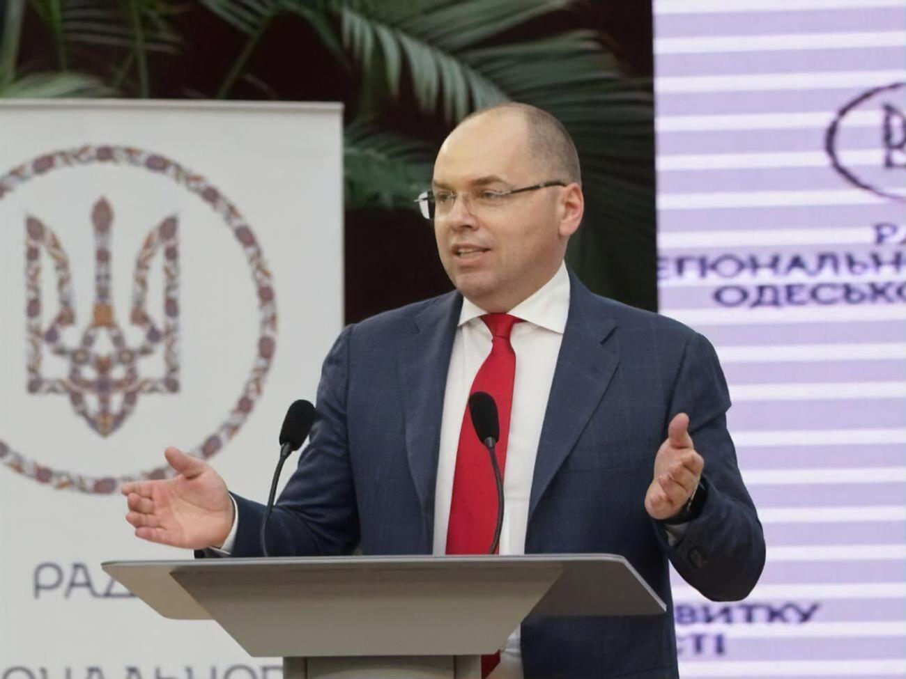 13 травня Степанов стверджував, що 300-відсоткову надбавку за березень медикам, які працюють із COVID-19, виплатили майже в усіх регіонах