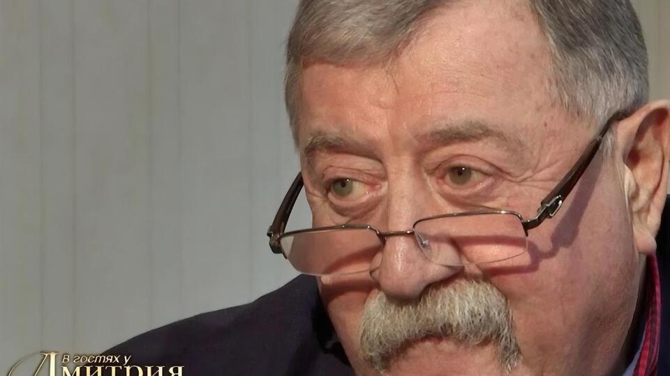 Лев: Я ще перебував в Італії – до мене прибігли й кажуть, що Пугачова приїхала. Це була не Пугачова – це була Люба
