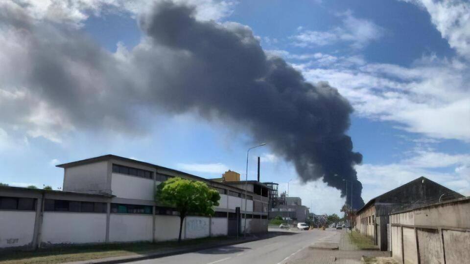 У Венеції двоє людей постраждали через вибух на хімічному заводі