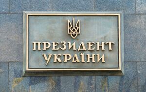 Зеленський продовжив дію санкцій проти російських сайтів і соцмереж