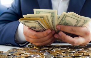 С российского богача в Украине сняли все ограничения