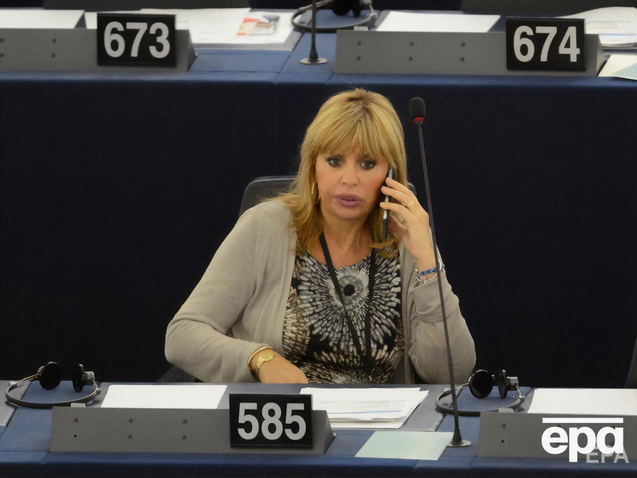 Внучка Муссолини также является родственницей Софи Лорен