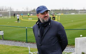 Составил легкий список расследований о Павелко, заводе, траве и всем, всем, всем