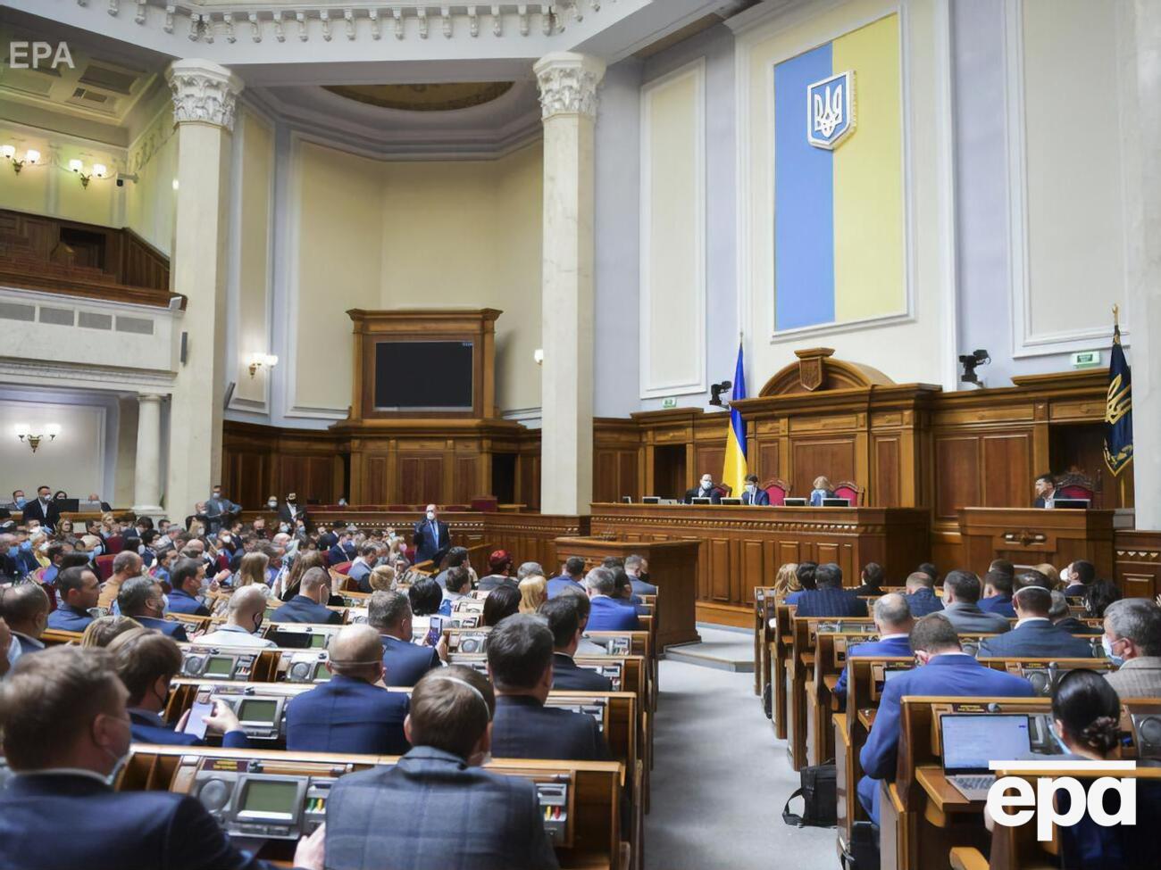 Офіційно повідомляли про п'ятьох хворих нардепів