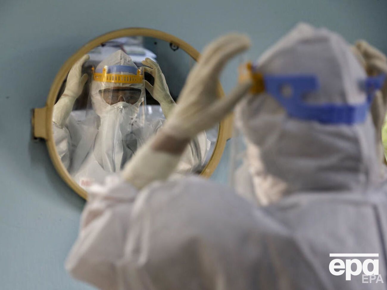 Из-за эпидемии коронавируса во всем мире скончалось более 310 тыс. человек