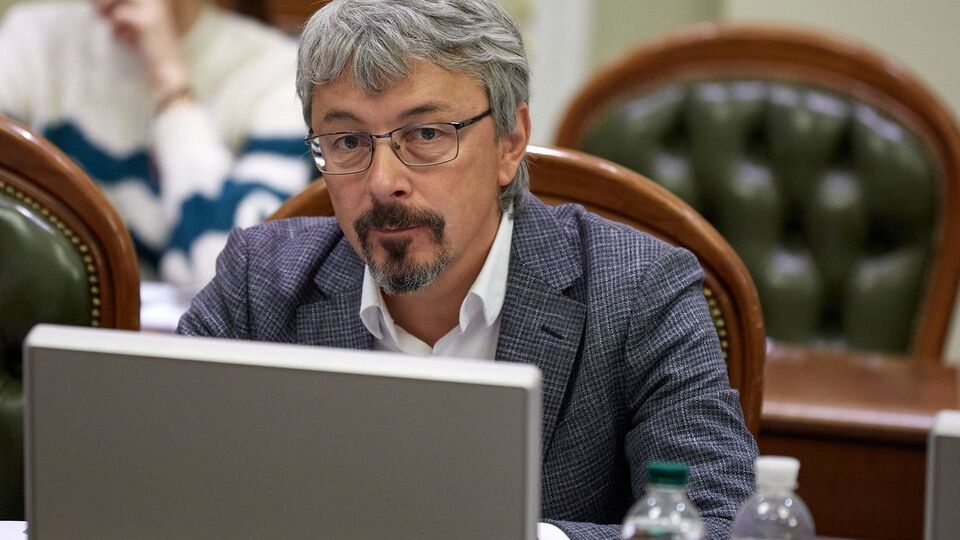 Ткаченко: Зеленський мій товариш. Але я не належу до категорії його близьких друзів