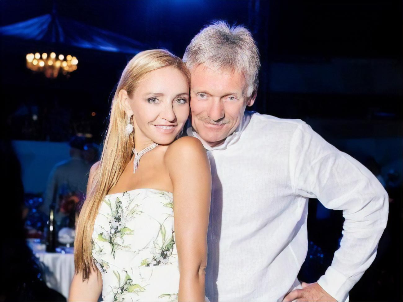 Навка родила Пескову дочь в августе 2014 года, а спустя год пара зарегистрировала брак