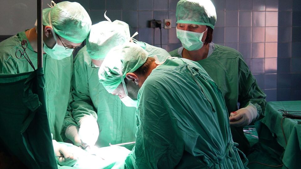 Некоторые регионы уже приступили к выплатам апрельских доплат медицинским работникам