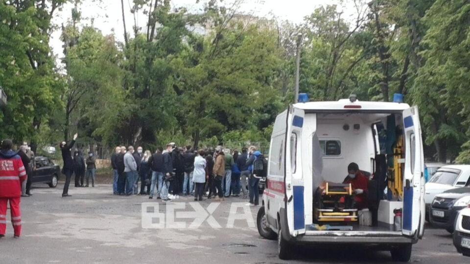 Медицинские работники вышли на акцию протеста в Харькове