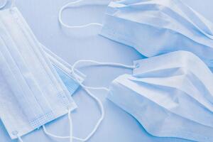 ЕС будет координировать и финансировать доставку масок и медсредств в Украину