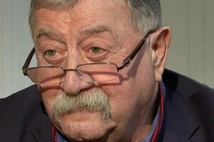 Лев: Это же Америка. Денег нету – тебя не будут хоронить. Бросят в холодильник: "Принеси деньги"