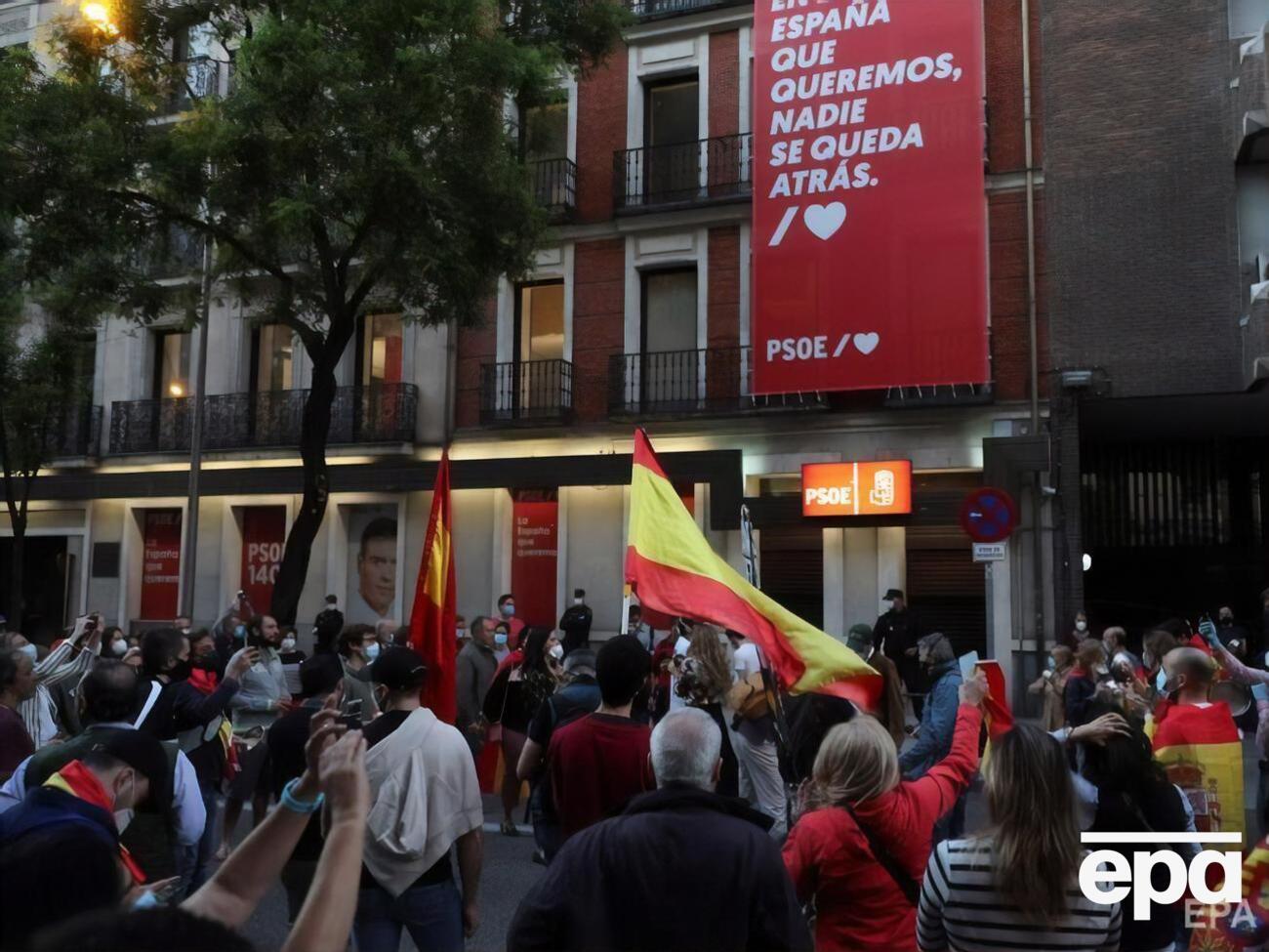 Испания находится на пятом месте по количеству заболевших в мире