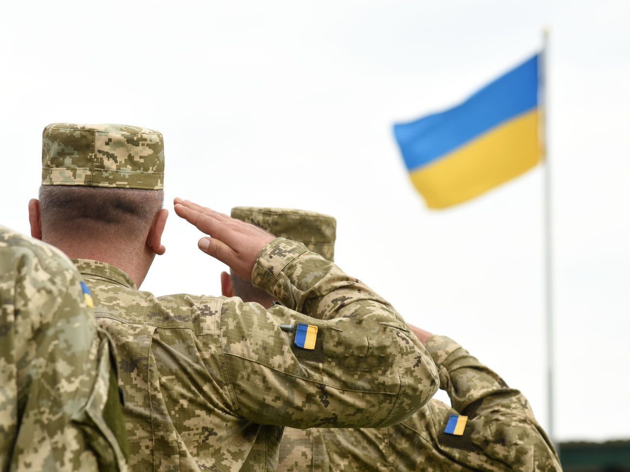 На изоляции (в том числе на самоизоляции) находятся 199 украинских военнослужащих