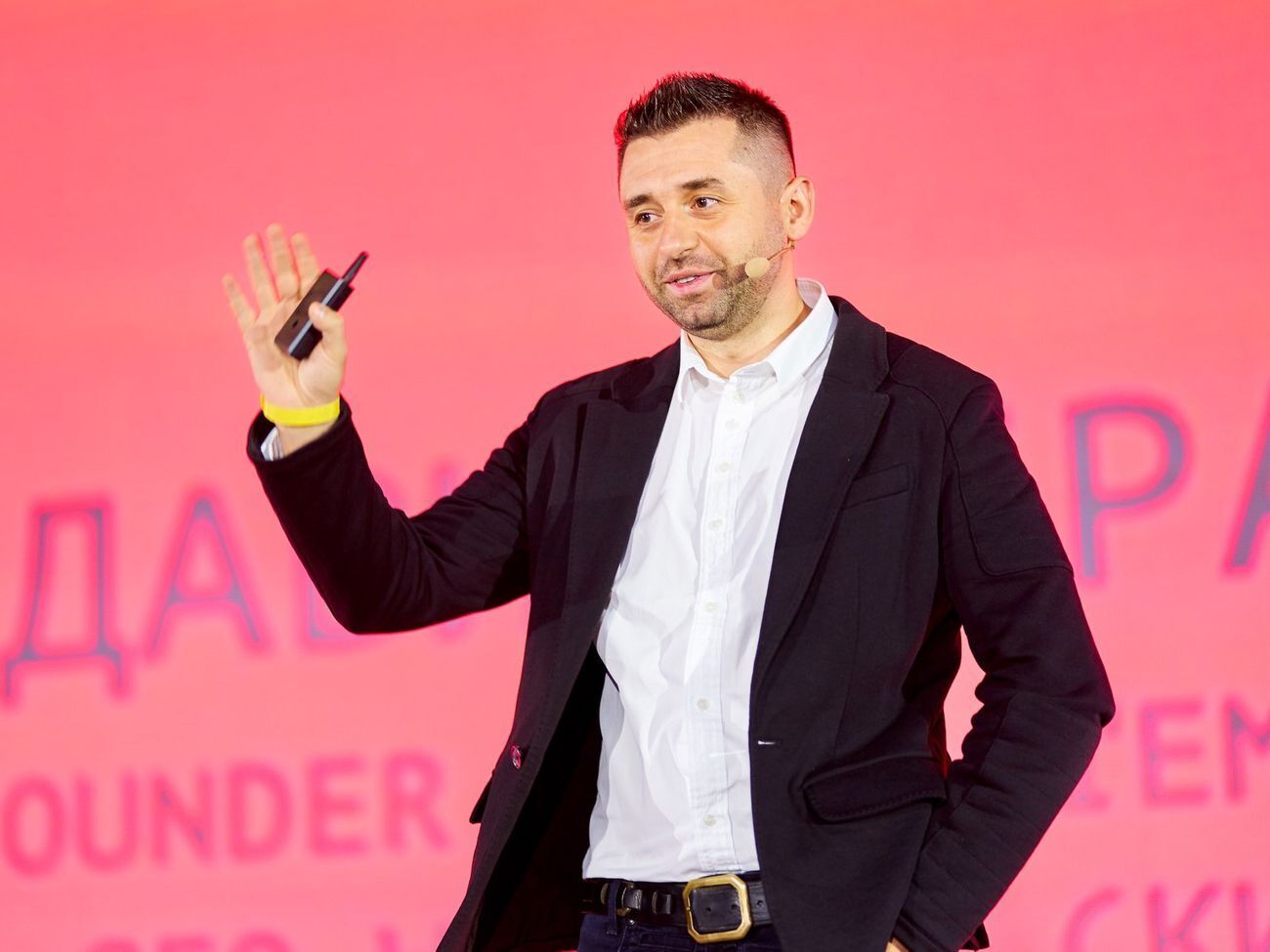 Арахамия:&nbsp;Есть города, где у нынешних мэров достаточно крепкие рейтинги. Условный ноунейм не может с ними соревноваться априори