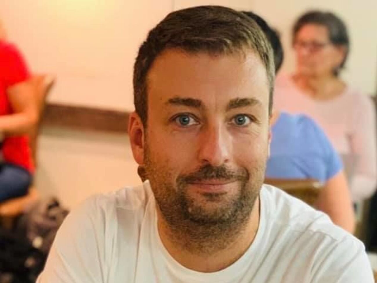 "Велюр" зірвав із влади маски. Влада провалила не карантин – вона провалила віру людей у те, що прийшли інші – нові, кращі