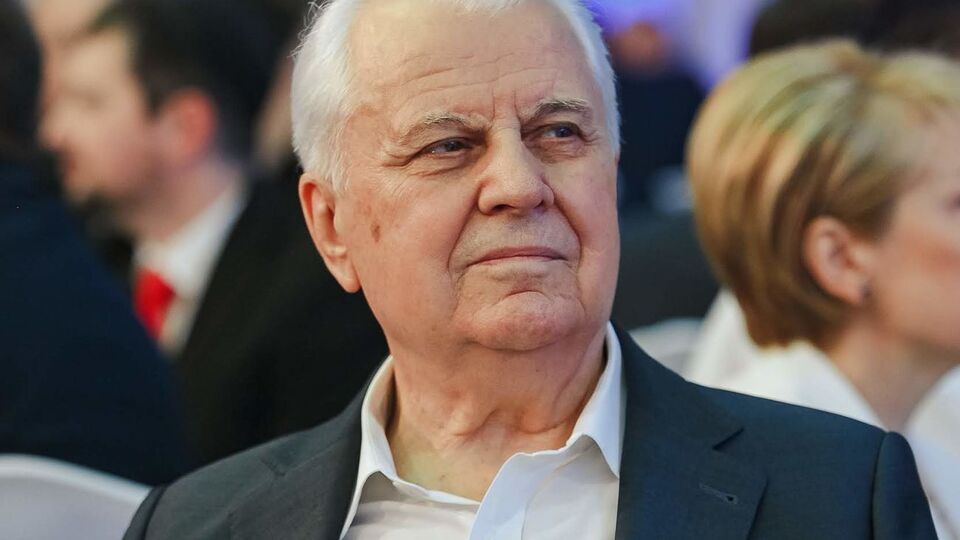 Кравчук: Не можна зловживати демократією. Особливо якщо політичні сили у країні недосконалі