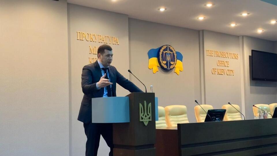 Юлдашев по результатам люстрационной проверки был уволен в марте 2015 года