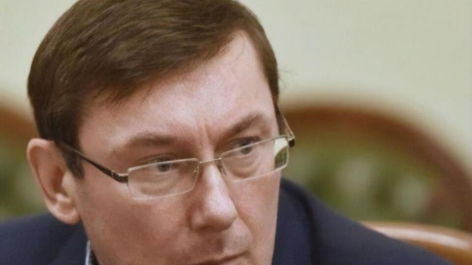 Луценко: Якщо б у нас був механізм заочного правосуддя, ми б уже рік демонстрували всьому світу злочини російського агресора
