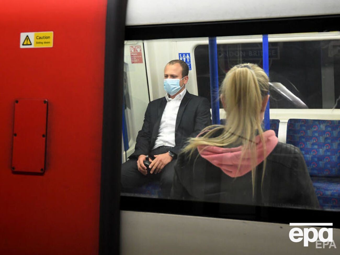 Сполучене Королівство наразі на другому місці у світі за кількістю пов'язаних із COVID-19 смертей