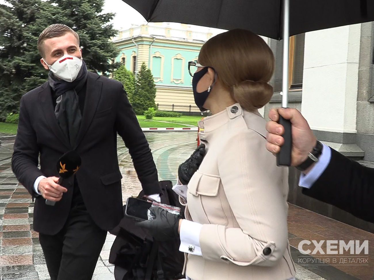 Тимошенко відмовилася спілкуватися з журналістами щодо свого відпочинку у Львівській області