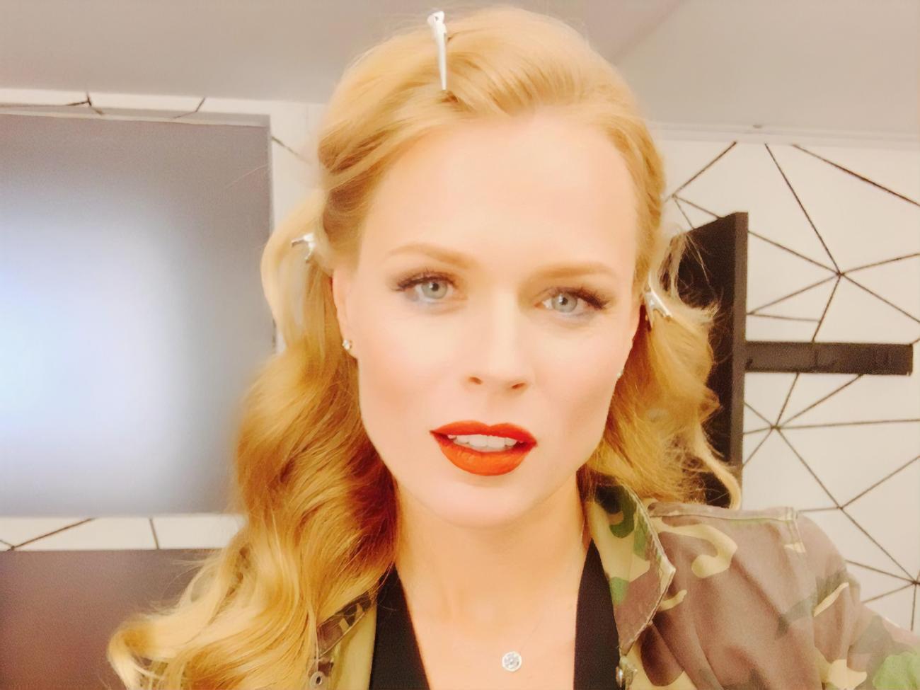 Фреймут: Навіть дощ не спинив Євдокію нарвати мені букетик