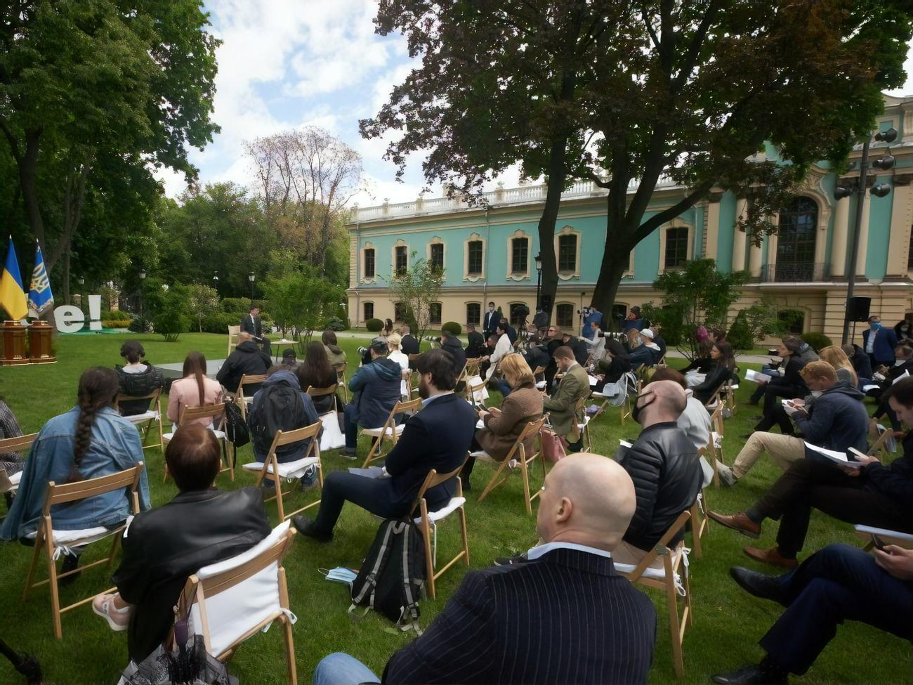 Зеленский провел пресс-конференцию в Киеве