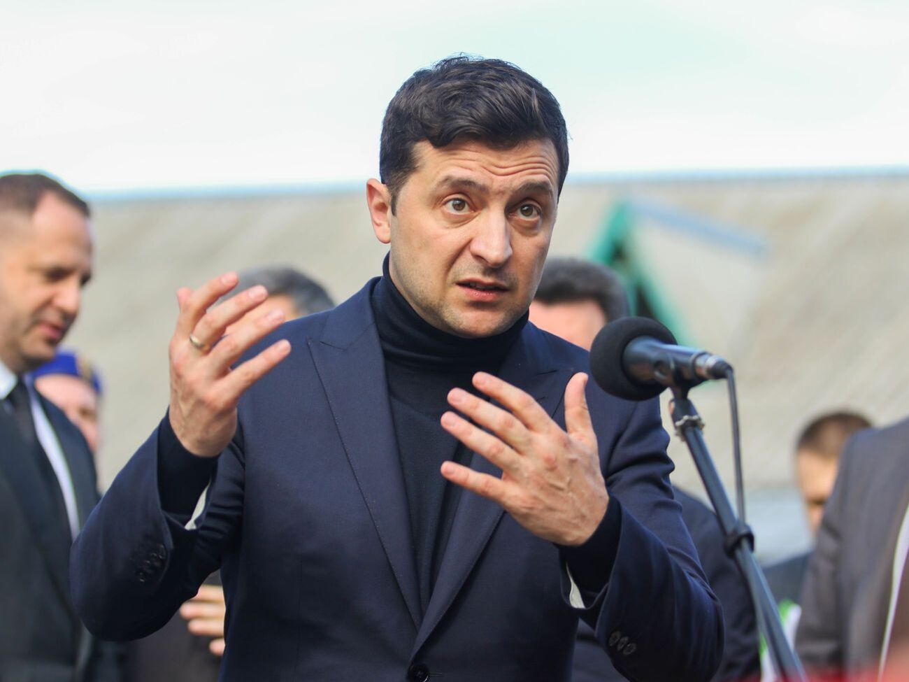 Зеленський: Ніякої "зради" від президента України тут немає