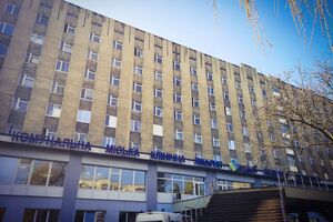 Четверо медиків із львівської лікарні швидкої допомоги вже одужали від коронавірусної інфекції та повернулися на роботу