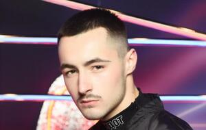 Khayat является автором слов и музыки своего нового сингла "Говорила"