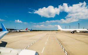 21 мая пограничники оформили на въезд и выезд из Украины 18,4 тыс. человек