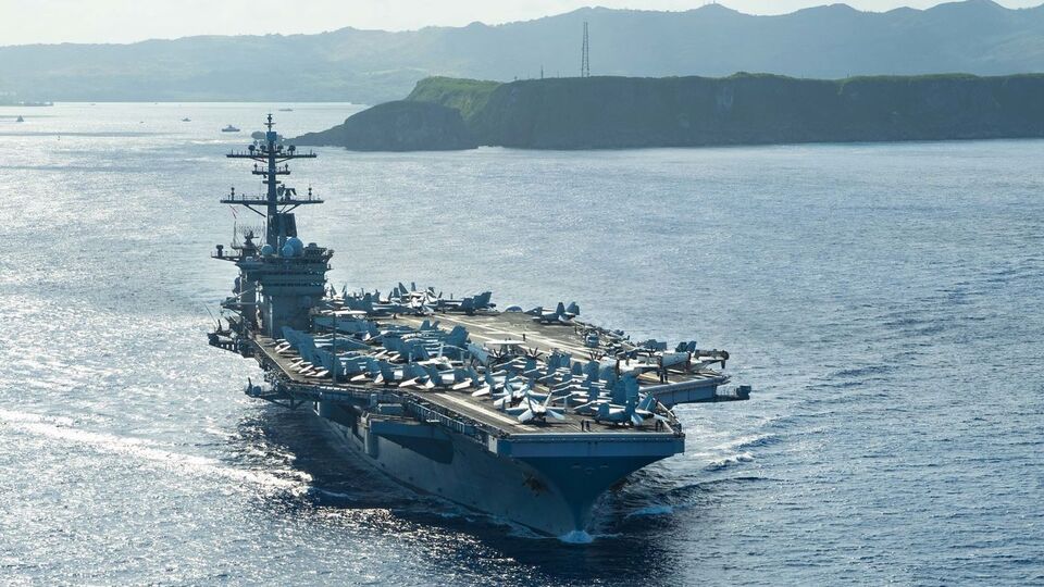 USS Theodore Roosevelt знову вийшов у море після двомісячної карантинної стоянки