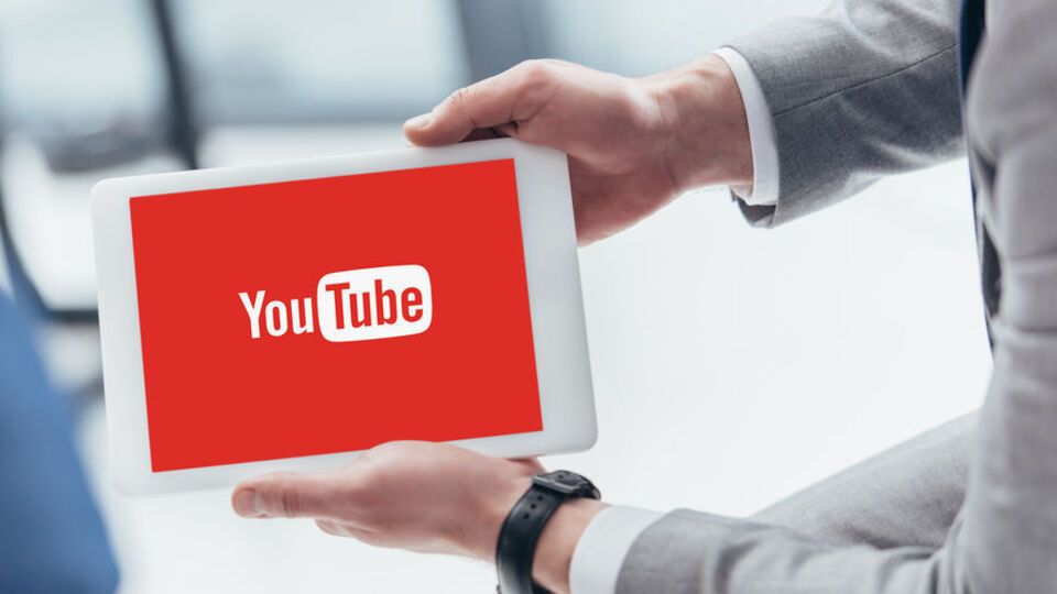 После трех предупреждений на YouTube канал будут закрывать