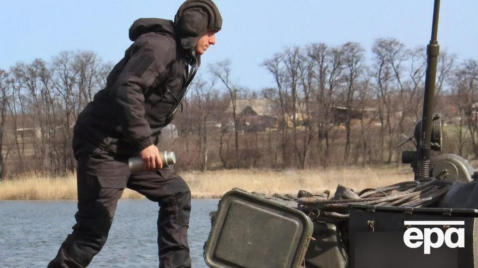 Украинские военные открыли по российским оккупантам ответный огонь