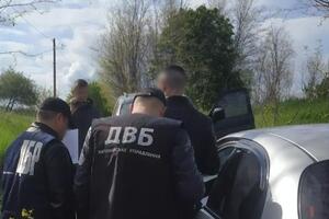 Начальника райвідділу поліції, який вимагав у підприємця гроші, затримали 21 травня на березі ставка, де згодом сталося вбивство