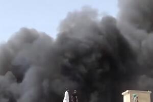 Літак впав на житловий район