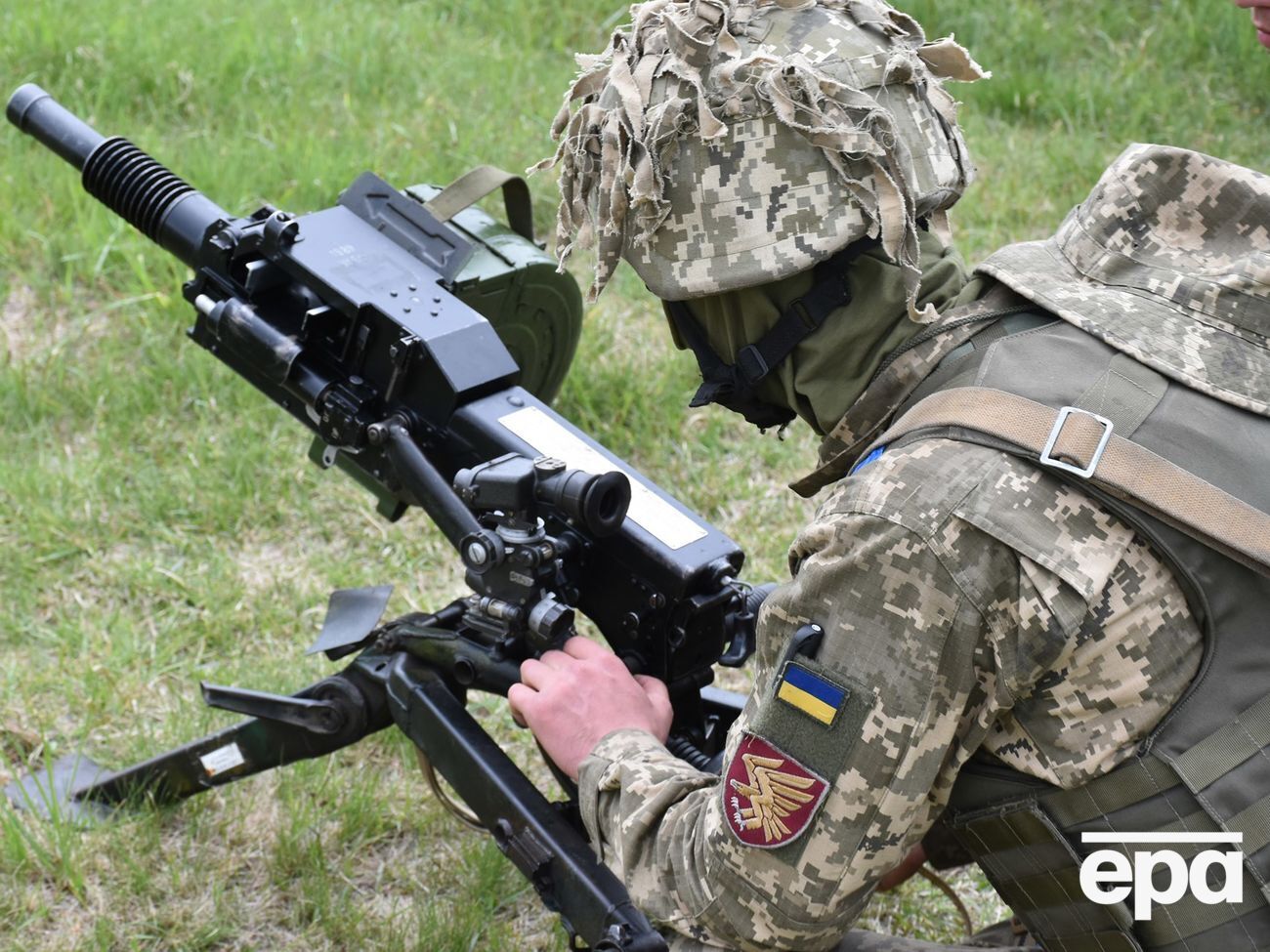 З опівночі на Донбасі зберігається режим тиші