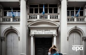 Аргентина отказалась платить кредиторам до реструктуризации долга