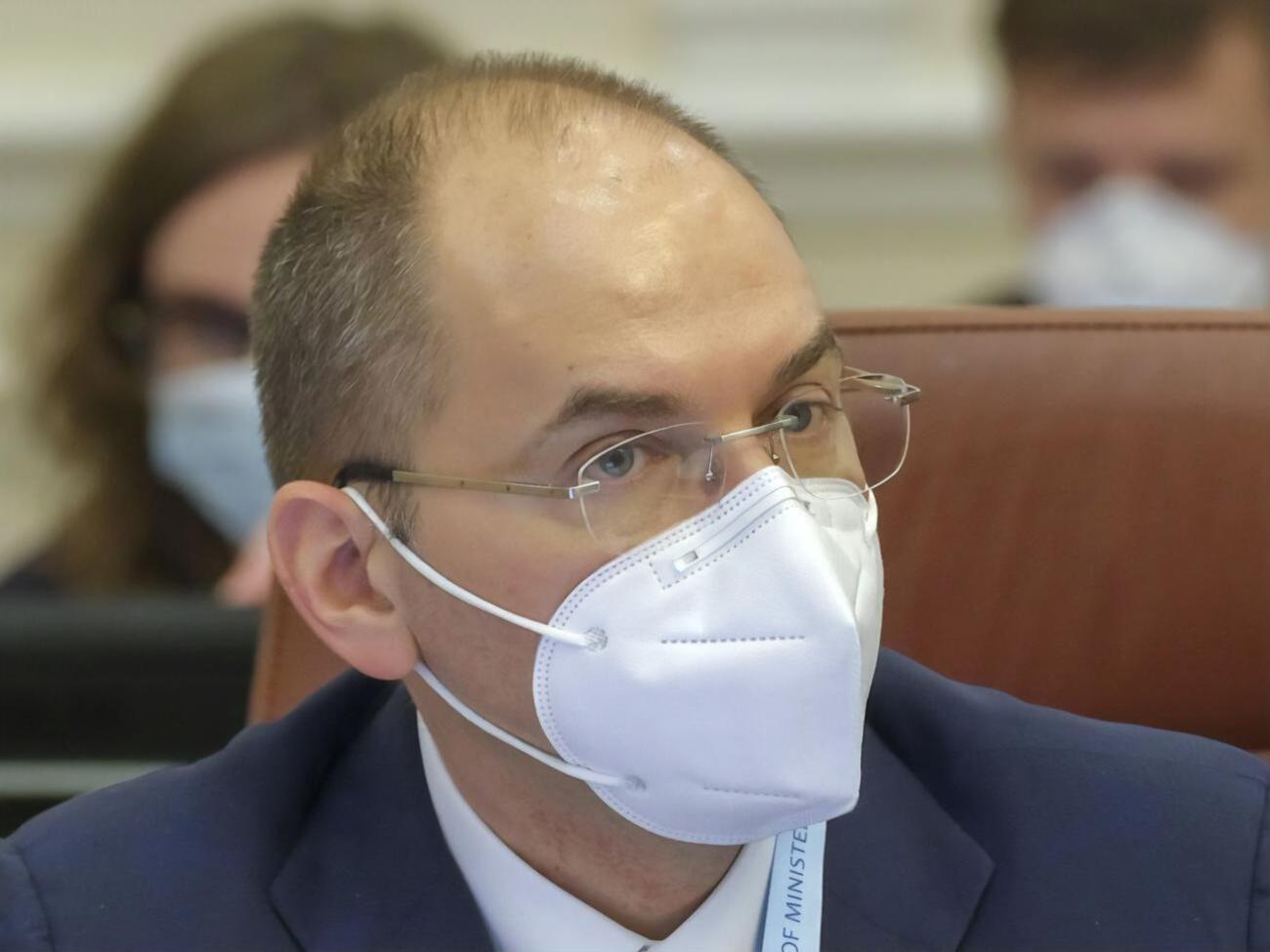 Степанов пояснил правила адаптивного карантина