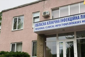 Співробітники інфекційної лікарні Харкова масово хворіють і звільняються, написав професор Корсунов