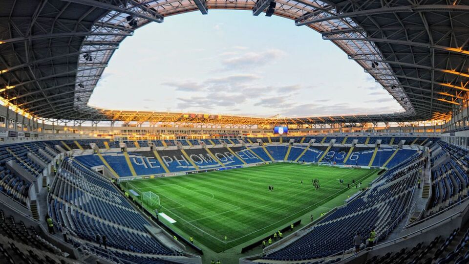 Стадион "Черноморец" вмещает около 34 тыс. человек