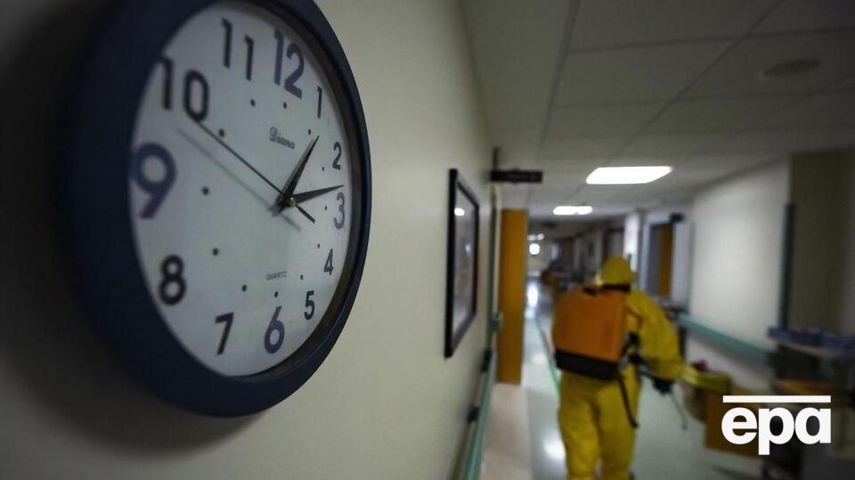 Диагноз COVID-19 подтвердили у 2409 человек за сутки