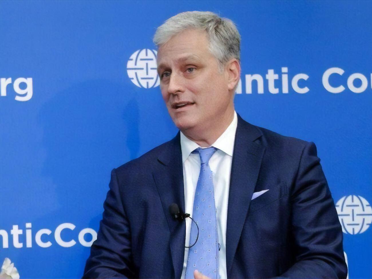 Роберт О'Брайен считает, что &nbsp;китайские власти якобы пытались скрыть эпидемию