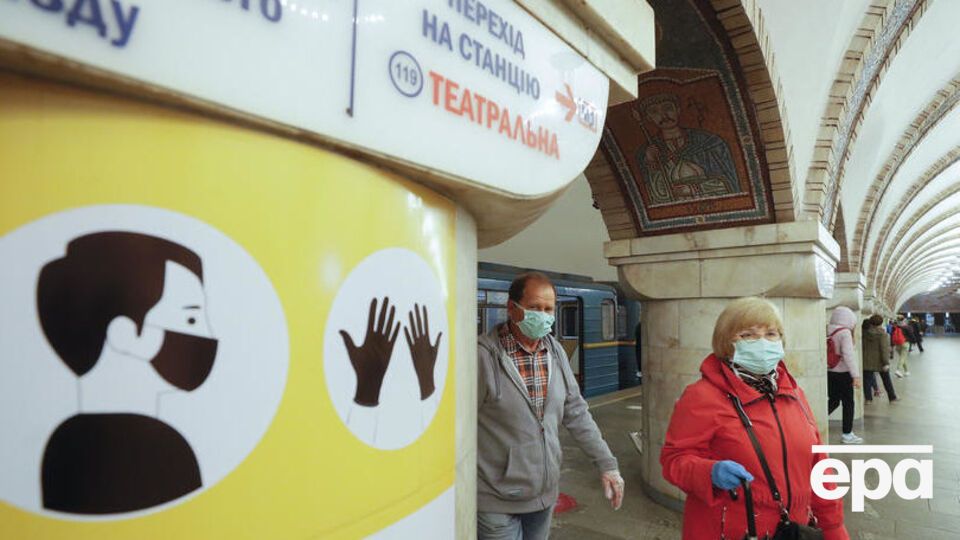 Пассажиры метро должны быть в масках