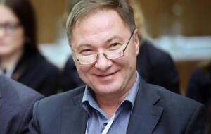 На медика напали со спины