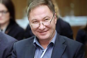 На медика напали со спины
