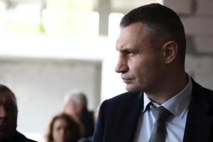 Кличко: Подивився, що відбувається в перший день роботи метро. Ситуація спокійна