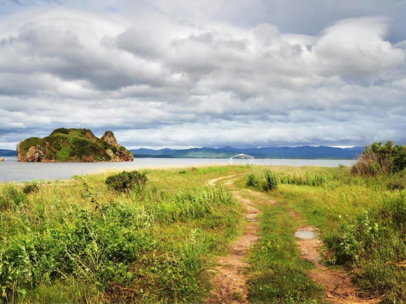 В поселке Кавалерово пропали трое детей